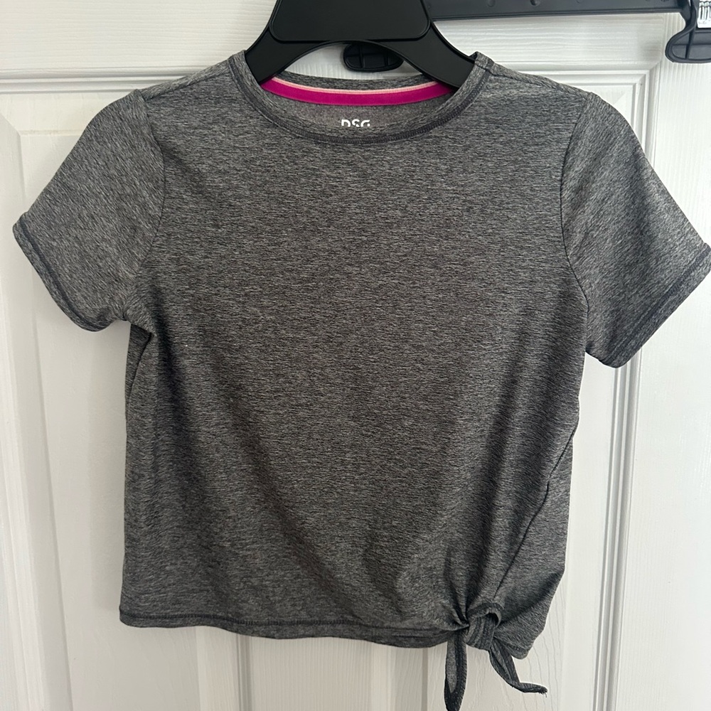 DSG Girls Youth Size XS 6/7 Gray Short Sleeve Athletic T-shirt Top Side Knot